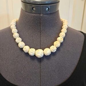 VINTAGE!  Heavily carved ivory look necklace!  18”